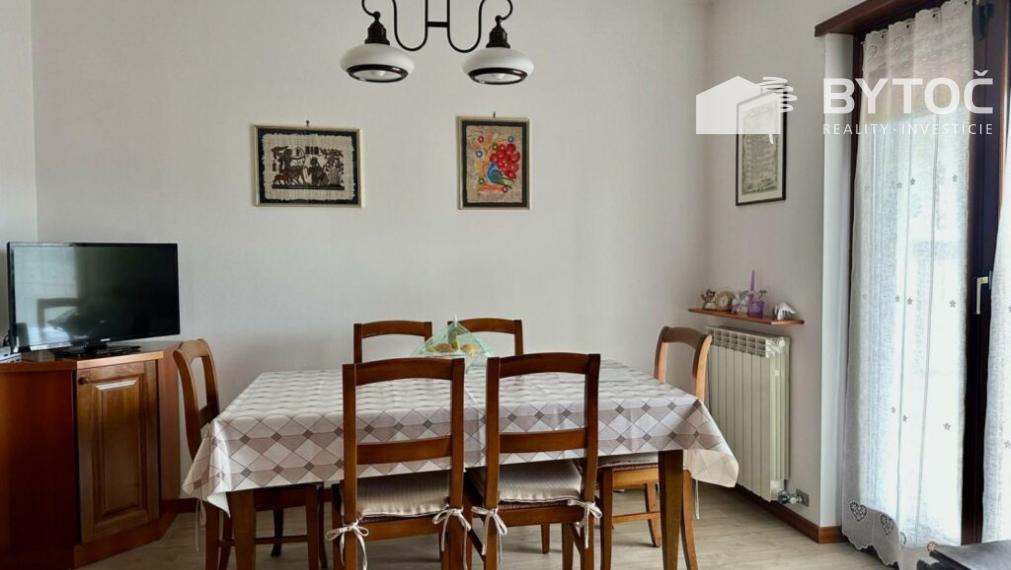 BYTOČ RK - samostatná vila s dvomi bytmi v Taliansku neďaleko pobrežia - Staranzano