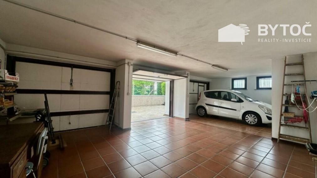 BYTOČ RK - samostatná vila s dvomi bytmi v Taliansku neďaleko pobrežia - Staranzano