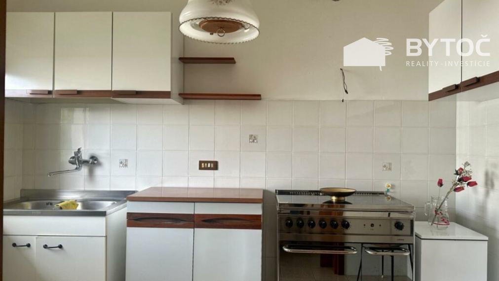 BYTOČ RK - samostatná vila s dvomi bytmi v Taliansku neďaleko pobrežia - Staranzano