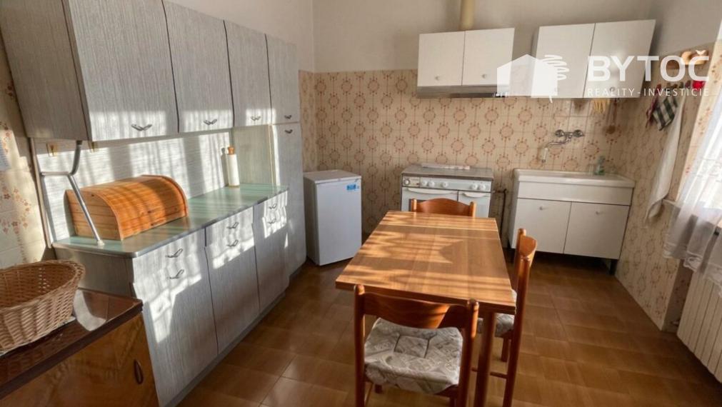 BYTOČ RK - samostatný 5-izb. RD so záhradou v Taliansku neďaleko pobrežia - Palazzolo dello Stella