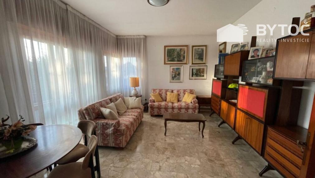 BYTOČ RK - samostatný 5-izb. RD so záhradou v Taliansku neďaleko pobrežia - Palazzolo dello Stella