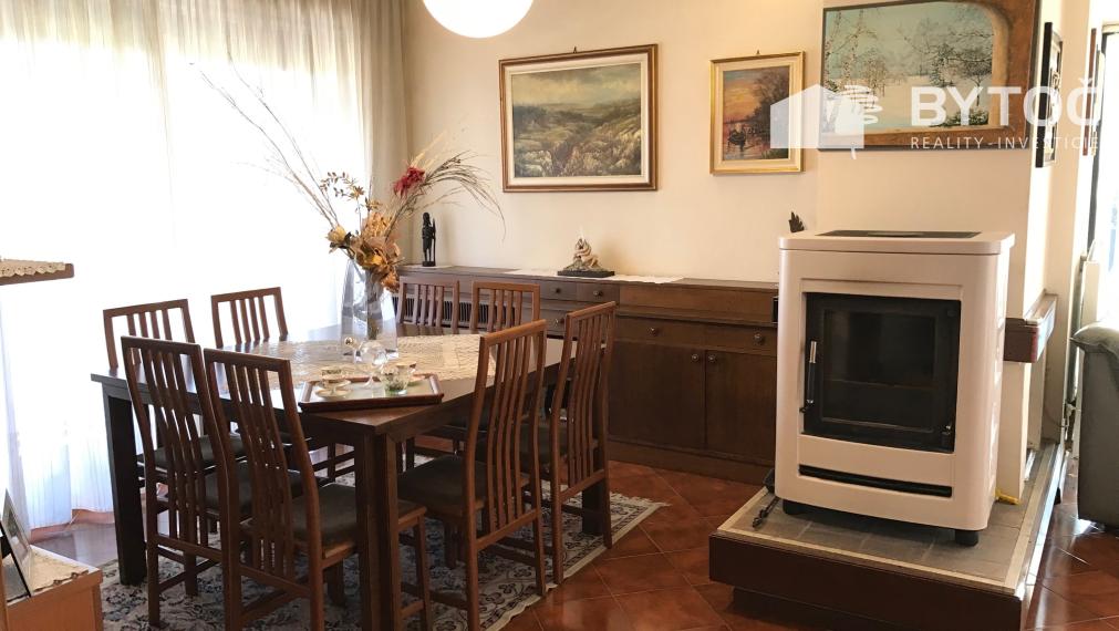 BYTOČ RK - samostatná 5-izb. vila so záhradou 4 500m2 v Taliansku neďaleko pobrežia - Fiumicello