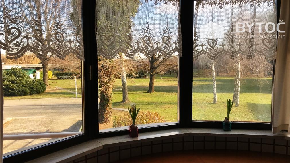 BYTOČ RK - samostatná 5-izb. vila so záhradou 4 500m2 v Taliansku neďaleko pobrežia - Fiumicello