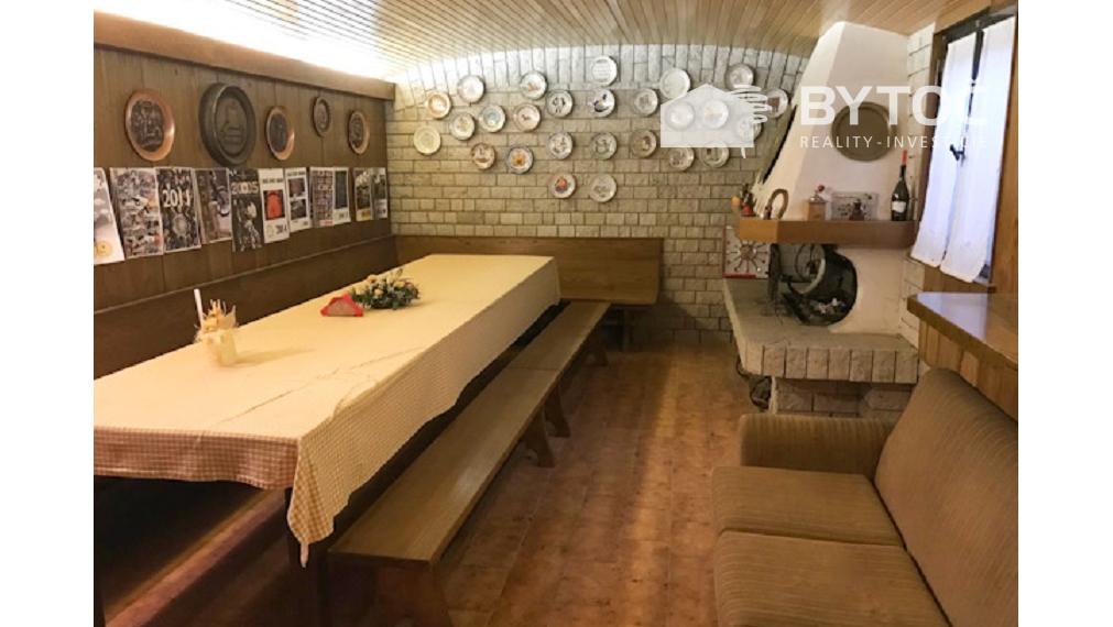 BYTOČ RK - samostatná 5-izb. vila so záhradou 4 500m2 v Taliansku neďaleko pobrežia - Fiumicello