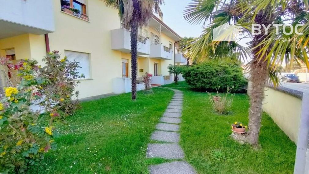 BYTOČ RK - veľký 4-izb byt 112m2 s garážou a 2x terasou v Taliansku neďaleko pobrežia - Ronchis