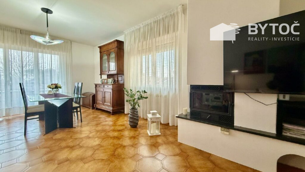 BYTOČ RK - veľký 4-izb byt 167m2 s garážou a terasou v Taliansku neďaleko pobrežia - Palazzolo dello Stella