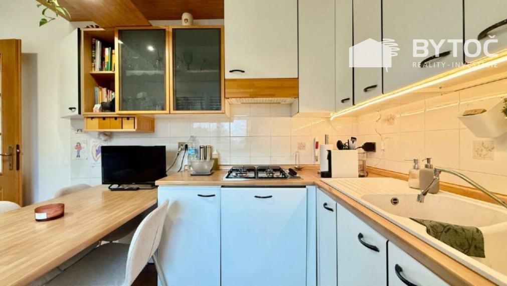 BYTOČ RK - veľký 4-izb byt 167m2 s garážou a terasou v Taliansku neďaleko pobrežia - Palazzolo dello Stella