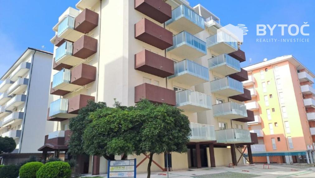 BYTOČ RK - pekný 3-izb. apartmán s 2x terasou a parkovaním iba 100m od pláže v Taliansku - Bibione