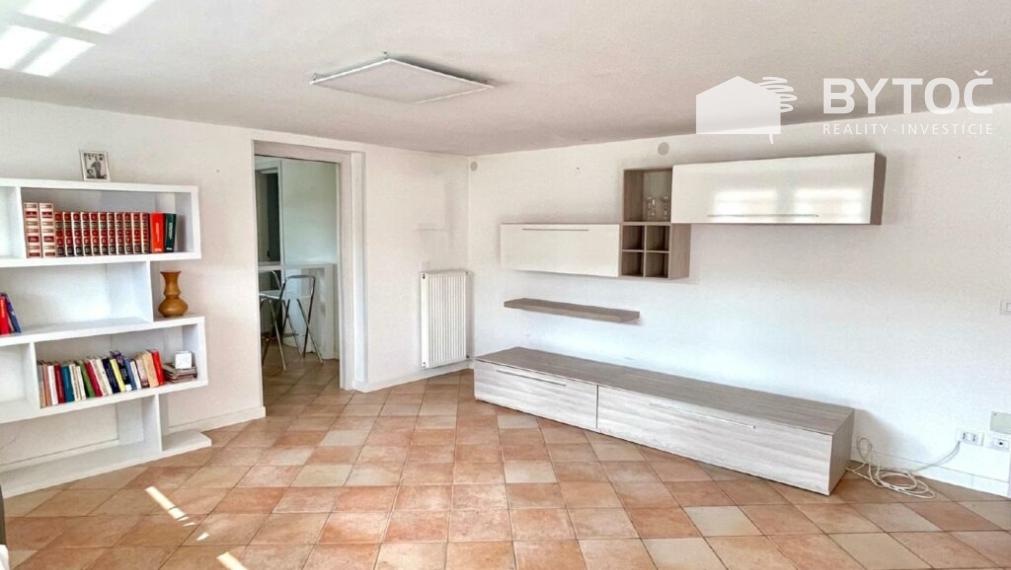 BYTOČ RK - 4-izb. RD so záhradou 1240m v Taliansku neďaleko pobrežia - San Michele al Tagliamento