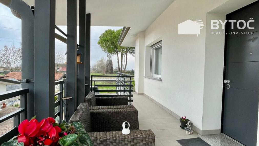 BYTOČ RK - 4-izb. RD so záhradou 1240m v Taliansku neďaleko pobrežia - San Michele al Tagliamento