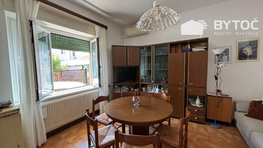 BYTOČ RK - 3-izb. radový RD s s terasou, loggiou a záhradkou v Taliansku - San Giorgio di Nogare