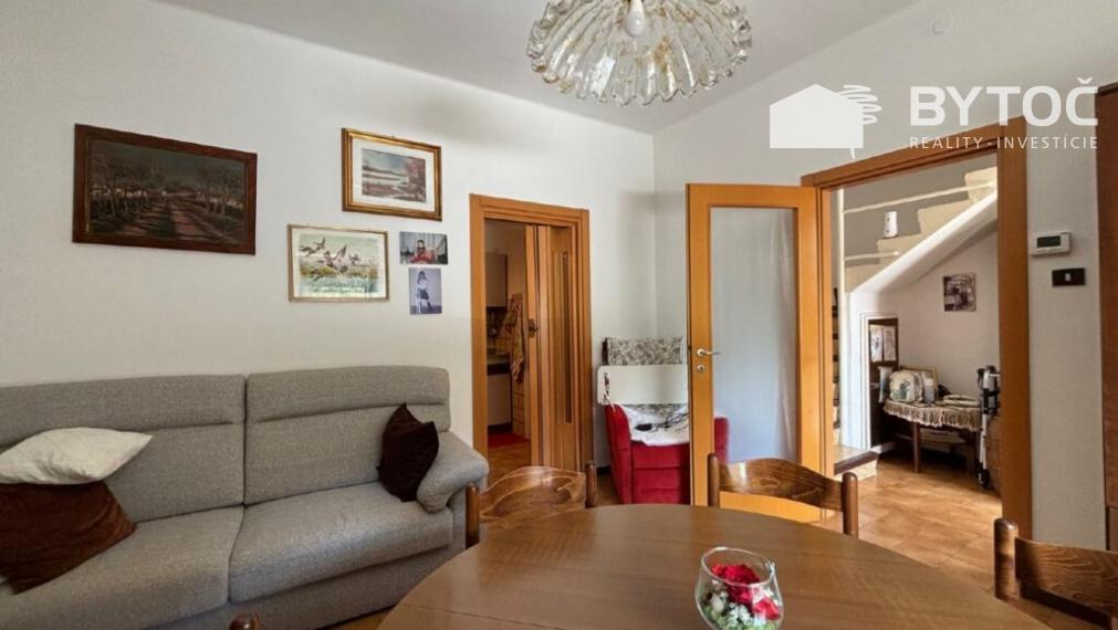 BYTOČ RK - 3-izb. radový RD s s terasou, loggiou a záhradkou v Taliansku - San Giorgio di Nogare