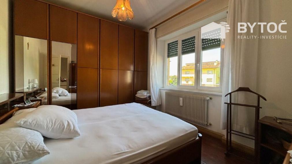 BYTOČ RK - 3-izb. radový RD s s terasou, loggiou a záhradkou v Taliansku - San Giorgio di Nogare