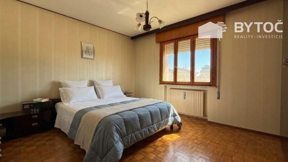 BYTOČ RK - 4-izb. RD v Taliansku so záhradou 900m2 neďaleko pobrežia - San Michele al Tagliamento