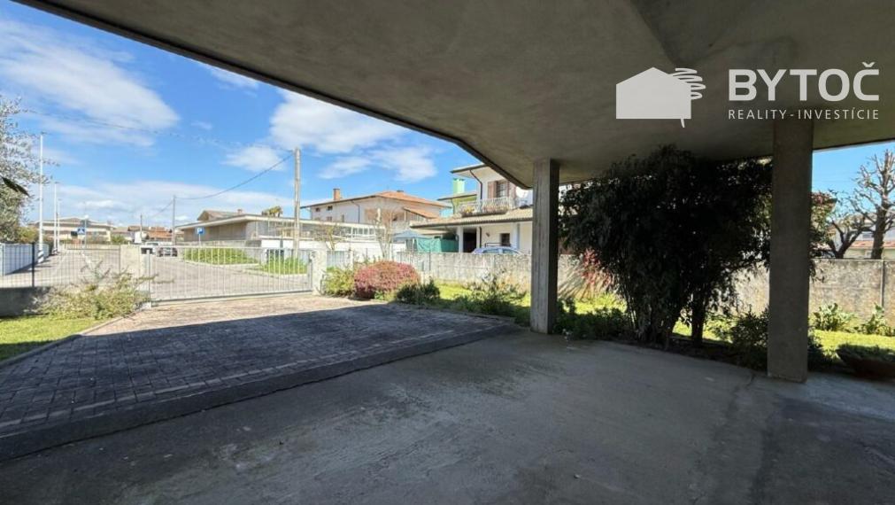 BYTOČ RK - 4-izb. RD v Taliansku so záhradou 900m2 neďaleko pobrežia - San Michele al Tagliamento