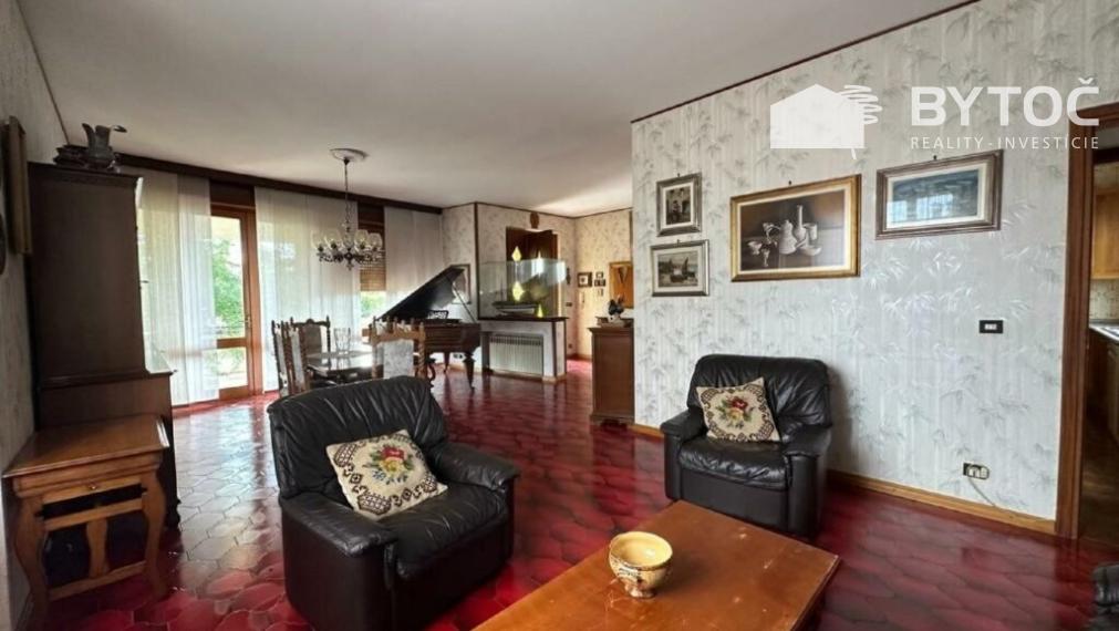 BYTOČ RK - 5-izb. RD s garážou a záhradou 3000m2 v Taliansku neďaleko pobrežia - Marano Lagunare