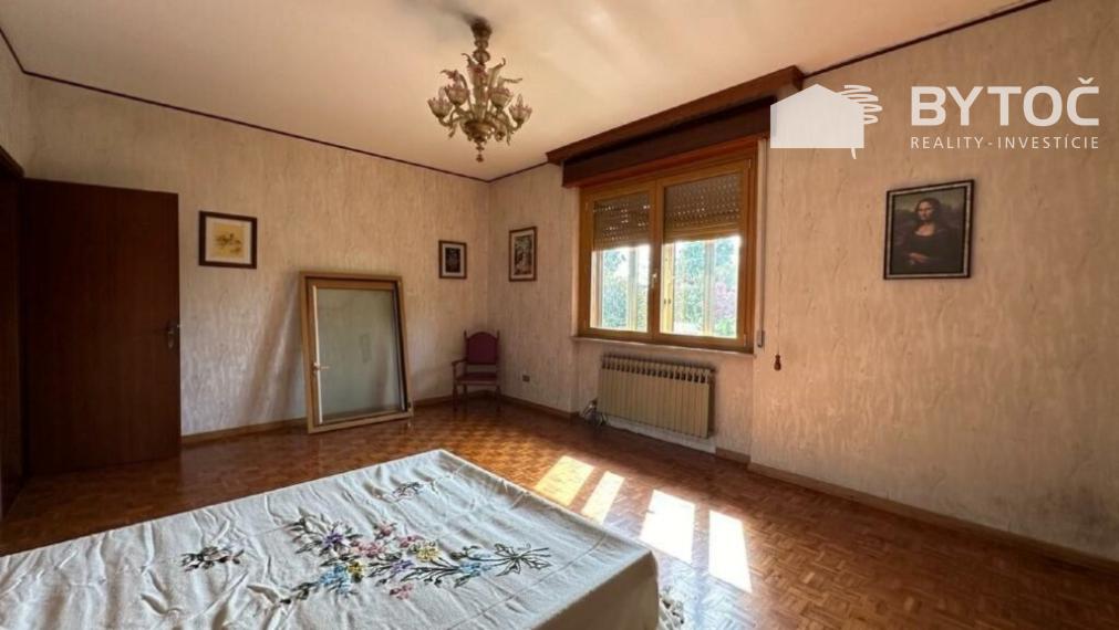 BYTOČ RK - 5-izb. RD s garážou a záhradou 3000m2 v Taliansku neďaleko pobrežia - Marano Lagunare