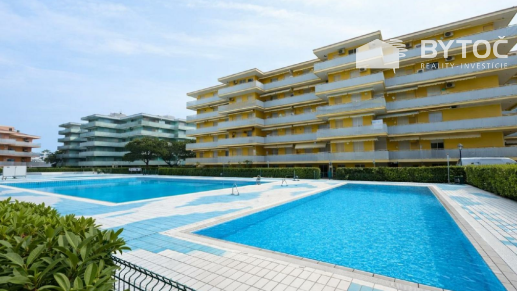 BYTOČ RK - pekný 1-izb. apartmán s veľkou terasou v Taliansku Bibione