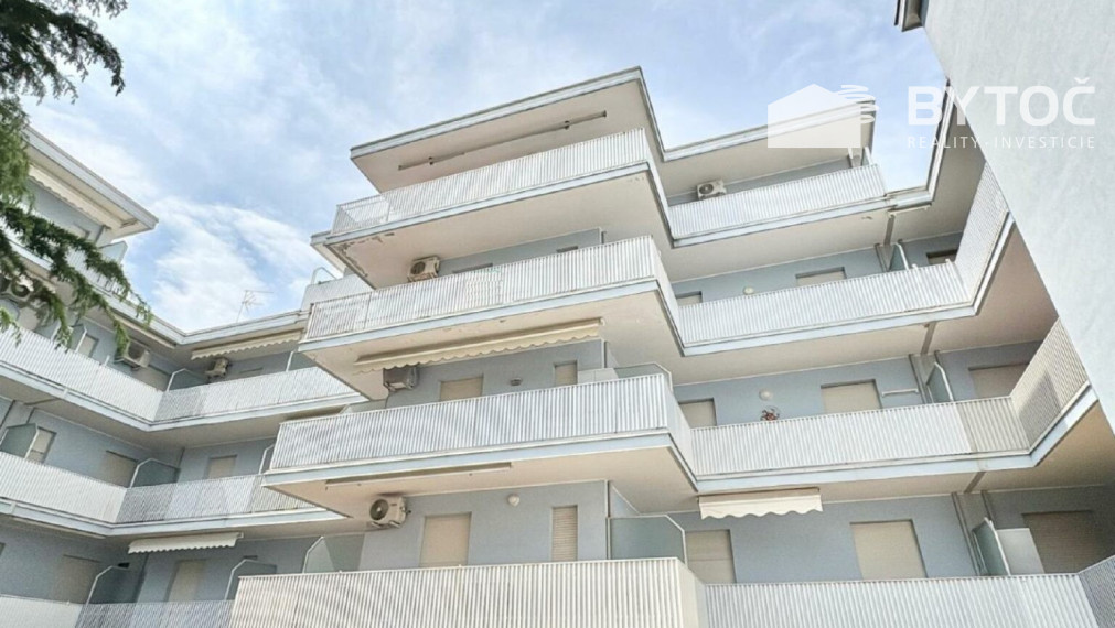 BYTOČ RK - pekný 1-izb. apartmán s veľkou terasou v Taliansku Bibione