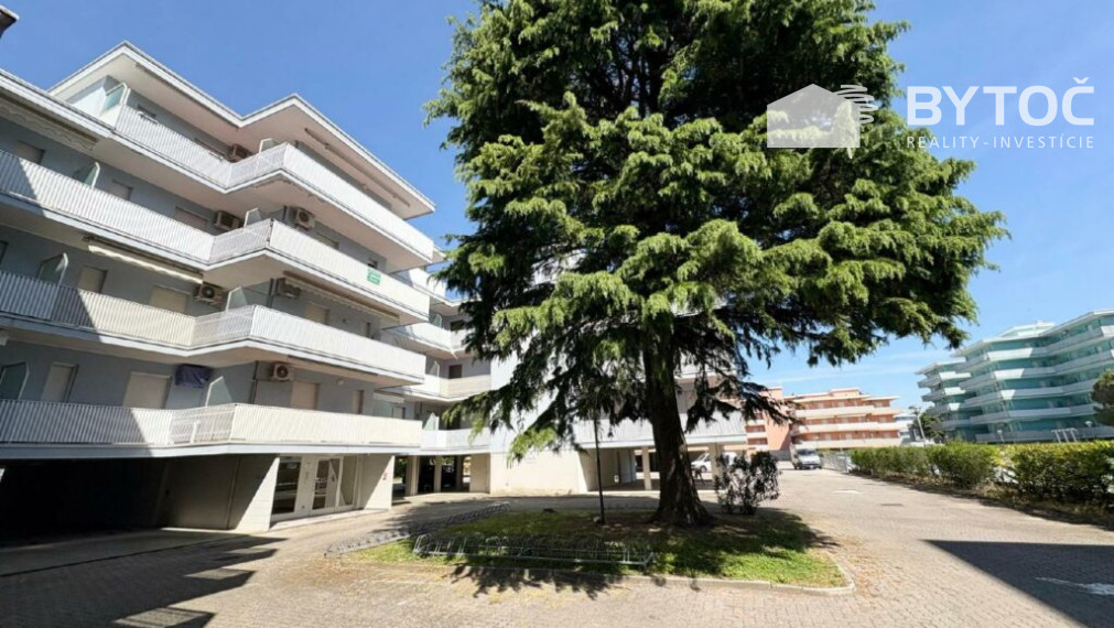 BYTOČ RK - pekný 1-izb. apartmán s veľkou terasou v Taliansku Bibione