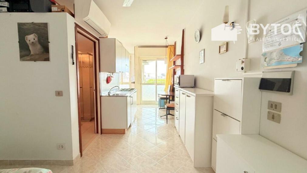 BYTOČ RK - 1,5-izb. apartmán s malou terasou len 50 metrov od mora v Taliansku - Lignano