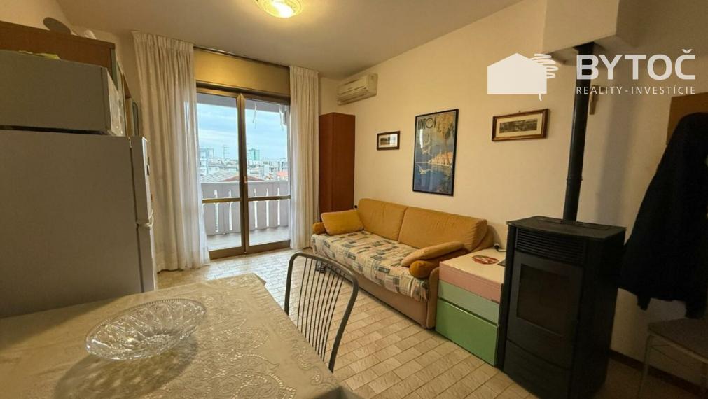 BYTOČ RK - Pekný 2-izb. apartmán s terasou a parkovaním iba 10 min. od pláže v Taliansku - Bibione