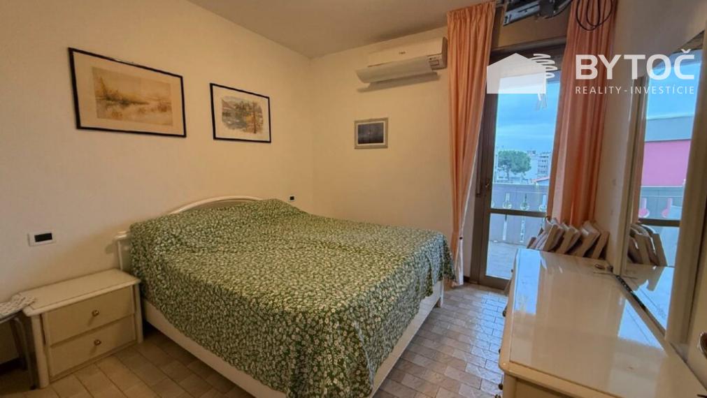 BYTOČ RK - Pekný 2-izb. apartmán s terasou a parkovaním iba 10 min. od pláže v Taliansku - Bibione