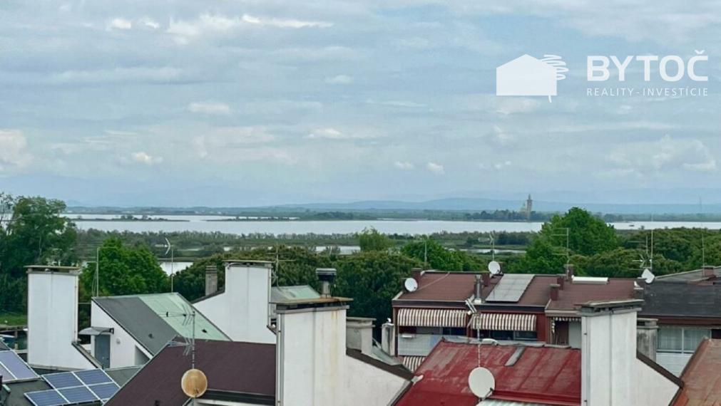 BYTOČ RK  3-izb. mezonet s terasou a parkovaním v Taliansku na ostrove Grado - Cittá Giardino