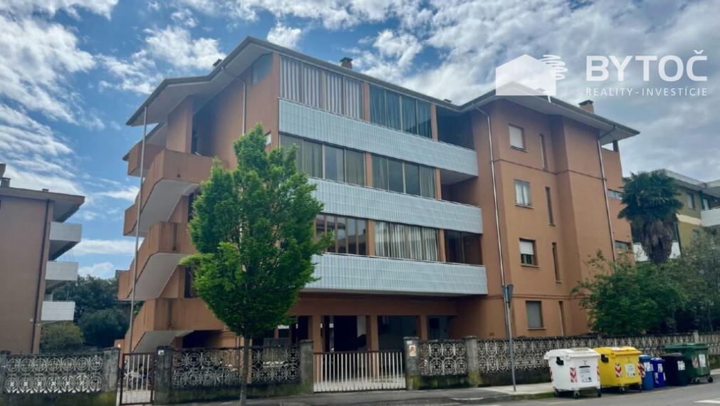 BYTOČ RK  3-izb. mezonet s terasou a parkovaním v Taliansku na ostrove Grado - Cittá Giardino