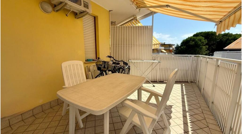 BYTOČ RK - zrekonštruovaný 2-izb. apartmán s terasou a parkovaním v Taliansku - Bibione