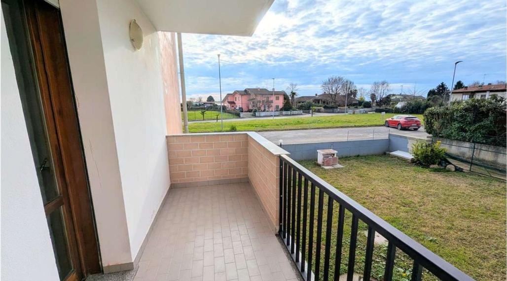 BYTOČ RK - veľký 3-izb. byt 112m2 s 2x terasou a parkovaním v Taliansku neďaleko pobrežia - Terzo d'Aquileia