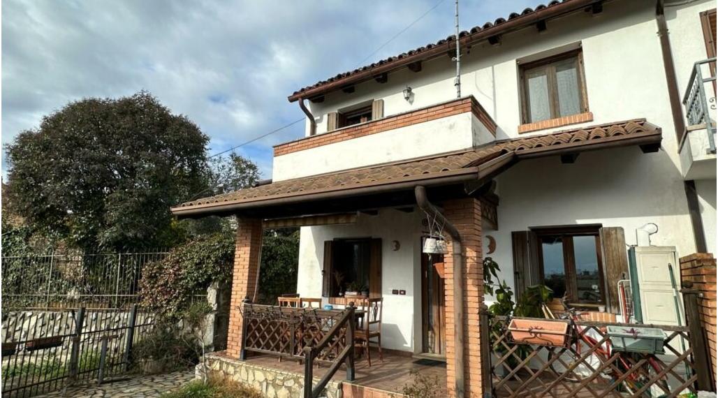 BYTOČ RK - krajný 3-izb. RD v Taliansku neďaleko pobrežia - Monfalcone