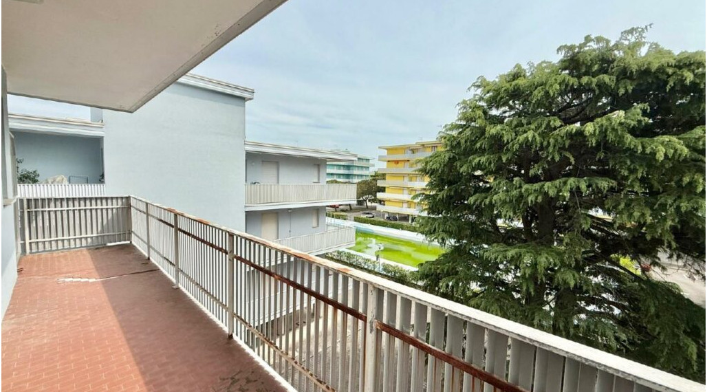 BYTOČ RK - pekný 1-izb. apartmán s veľkou terasou v Taliansku Bibione