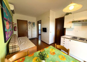 BYTOČ RK - pekný 1,5-izb. apartmán s 2x terasou a parkovaním v Taliansku Bibione - fotografia 4