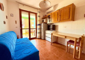BYTOČ RK - Pekný 2-izb. apartmán s terasou a parkovaním 300m od pláže v Taliansku - Bibione - fotografia 3