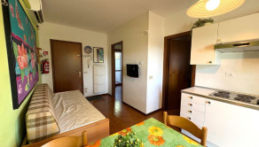 BYTOČ RK - pekný 1,5-izb. apartmán s 2x terasou a parkovaním v Taliansku Bibione - fotografia 4