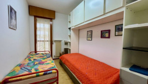 BYTOČ RK - 3-izb. byt 83m2 s 2x terasou a parkovaním v Taliansku na ostrove Grado - Pineta - fotografia 8