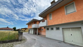 BYTOČ RK -  veľký 3-izb byt 91m2 s terasou, garážou v Taliansku neďaleko pobrežia - Torviscosa - fotografia 6