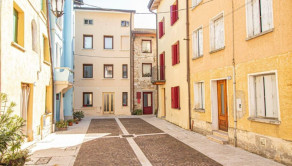 BYTOČ RK  - mestský dom v Taliansku pri lagúne neďaleko letoviska Lignano - Marano Lagunare - fotografia 2