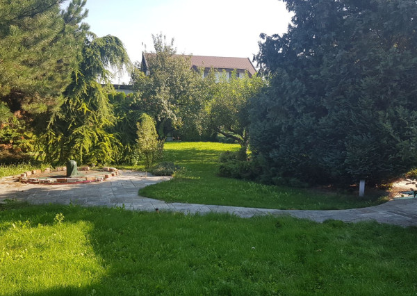 BYTOČ RK - Predaj priestranného domu s bazénom a miestnosťou na fitness na Mostnej ul. v BA-Vrakuňa