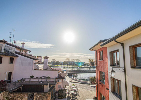 BYTOČ RK - 4-izb. mestský dom v Taliansku pri lagúne neďaleko letoviska Lignano - Marano Lagunare