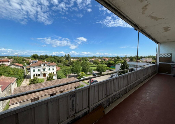 BYTOČ RK -  veľký 3-izb byt 105m2 s terasou a parkovaním v Taliansku neďaleko pobrežia - San Giorgio di Nogaro