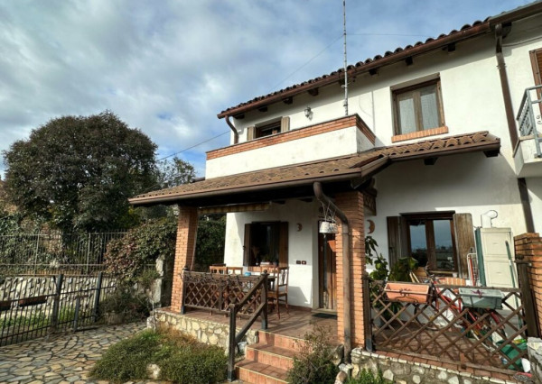 BYTOČ RK - krajný 3-izb. RD v Taliansku neďaleko pobrežia - Monfalcone