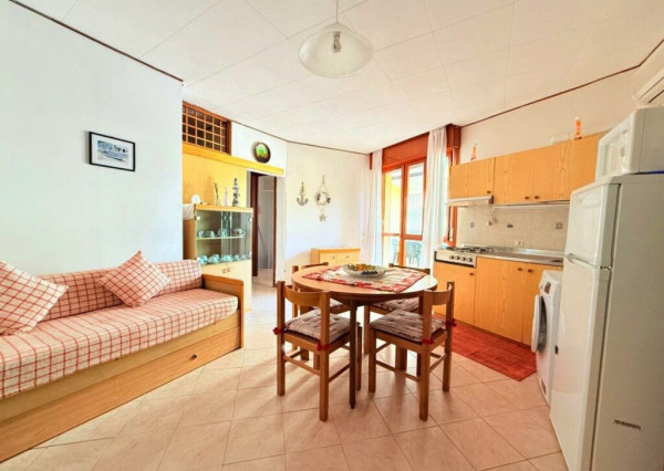 BYTOČ RK -  svetlý apartmán s veľkou terasou a parkovaním v Taliansku - Bibione