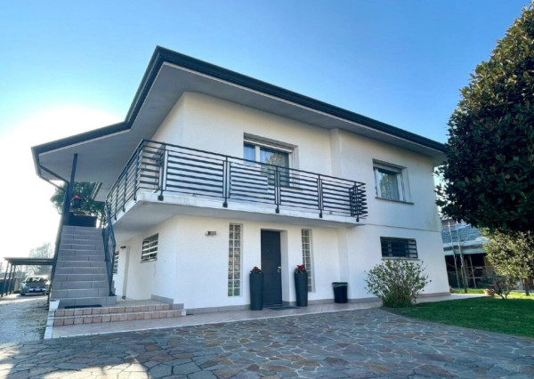 BYTOČ RK - 4-izb. RD so záhradou 1240m v Taliansku neďaleko pobrežia - San Michele al Tagliamento