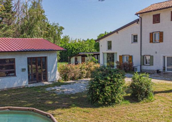 BYTOČ RK - zrekonštruovaný 6-izb. rustikálny dom so záhradou 7.000m2 v Taliansku neďaleko pobrežia - Aiello del Friuli