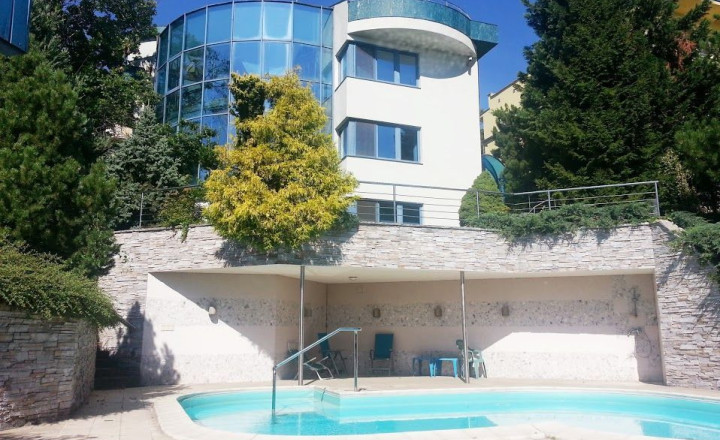 RK BYTOČ - Prenájom kancelárskych priestorov - VILA OSTRAVSKÁ, Horský park