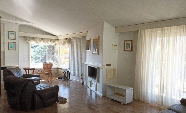 BYTOČ RK - samostatná 6,5-izb. vila s garážou a záhradou v Taliansku pri ostrove Grado - Aquileia! - fotografia 4