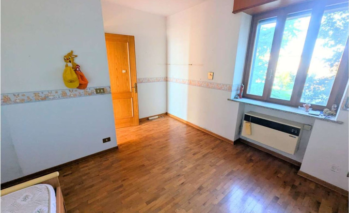 BYTOČ RK - Pekný 3-izb byt 122m2 s terasou, záhradou a parkovaním v Taliansku pri ostrove Grado - Fiumicello! - fotografia 10