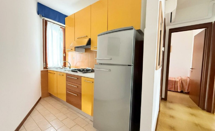 BYTOČ RK - Zrekonštruovaný 3-izb. apartmán s terasou a parkovaním v Taliansku - Bibione - fotografia 3